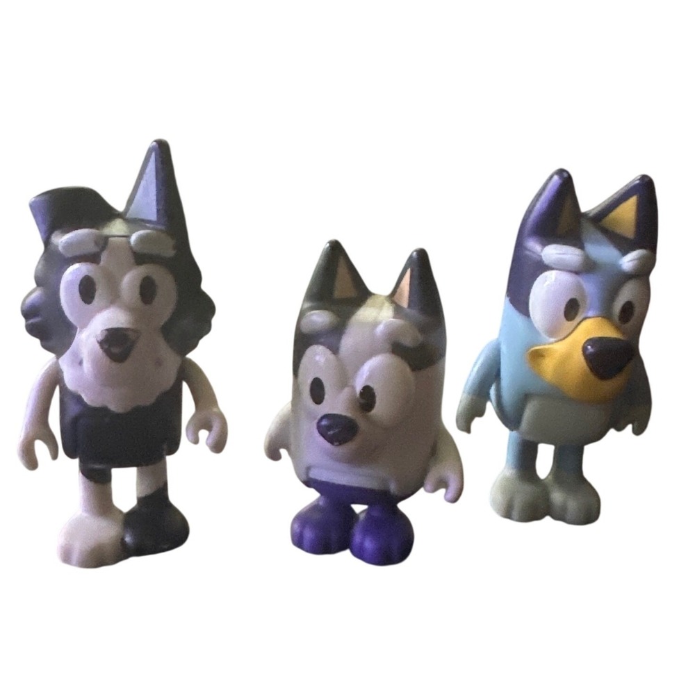 Bluey Muffin Socks Figure Lot 3 Pack Moose Toys Ludo Studio Articulated Toy Set